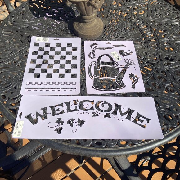 Vintage Stencil Pack – 17 Reusable Stencils & 5 Stencil Books - Picture 10 of 12